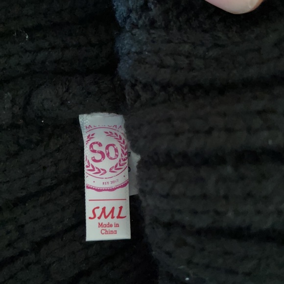 Hat - Picture 2 of 2